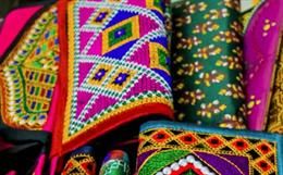 5 Indian Traditional Handworks that are in Vogue